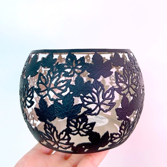 Bath and Body works leave candle holder - Picture 3 of 9